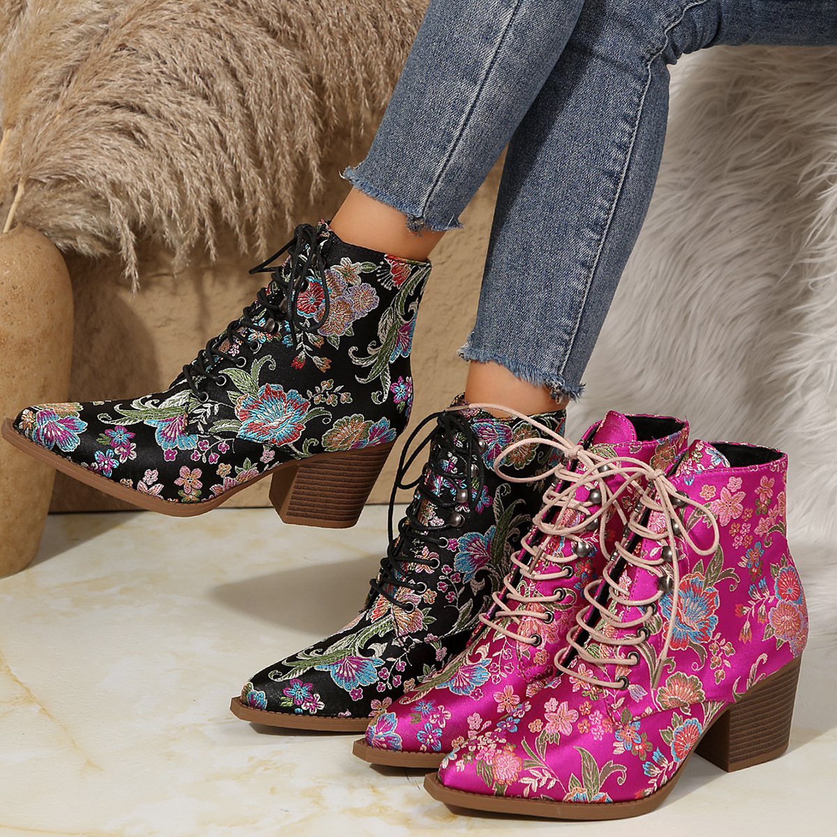Ethnic Pointed-Toe Ankle Boots - Winter Ethnic Fashion For Women บทวิจารณ์และราคา