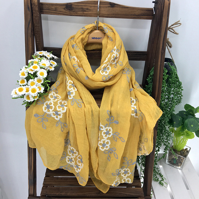 Many Colours Ethnic Embroidery - Winter Ethnic Fashion For Women บทวิจารณ์และราคา