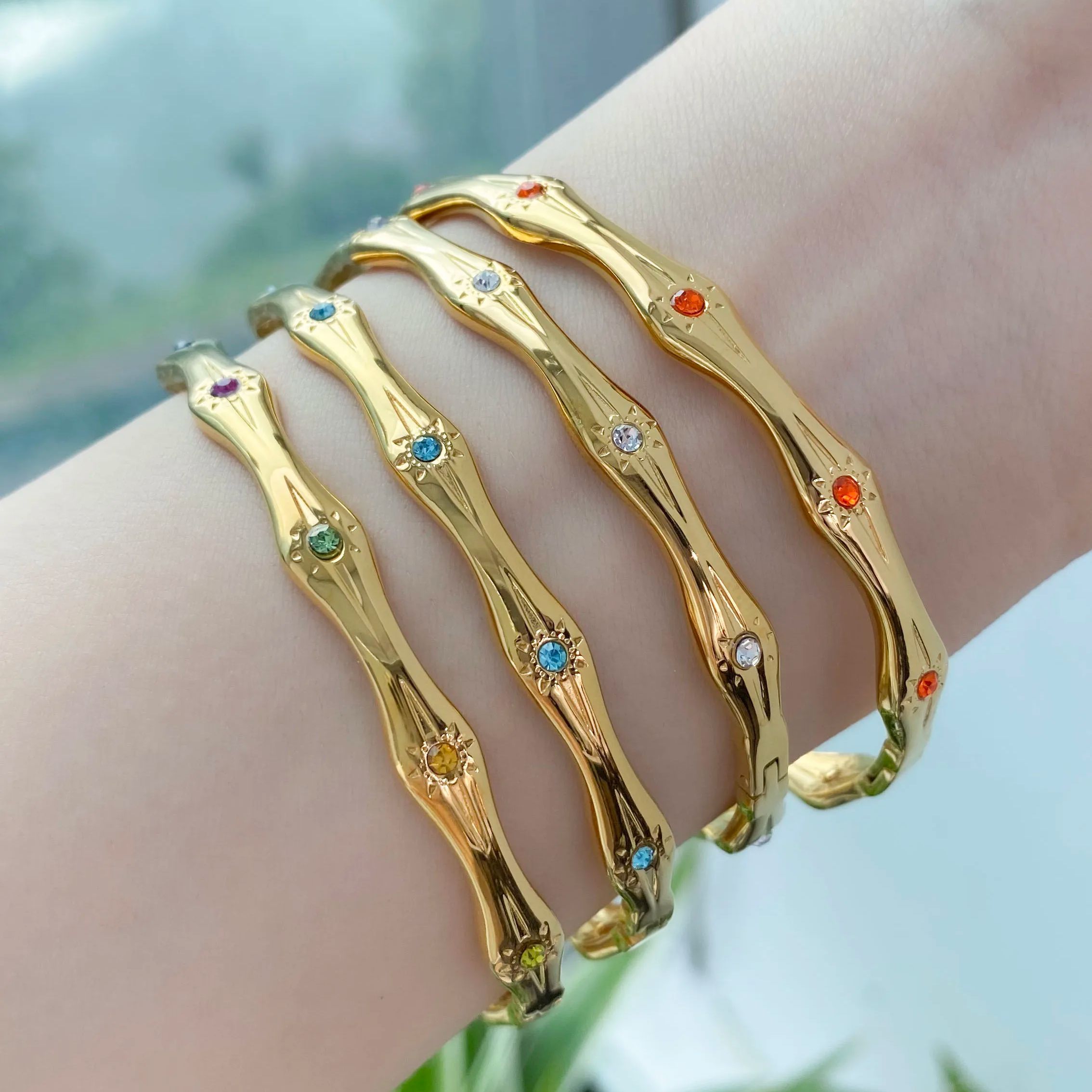 CARLIDANA Latest Gold Plated S - Latest Ethnic Fashion For Women บทวิจารณ์และราคา
