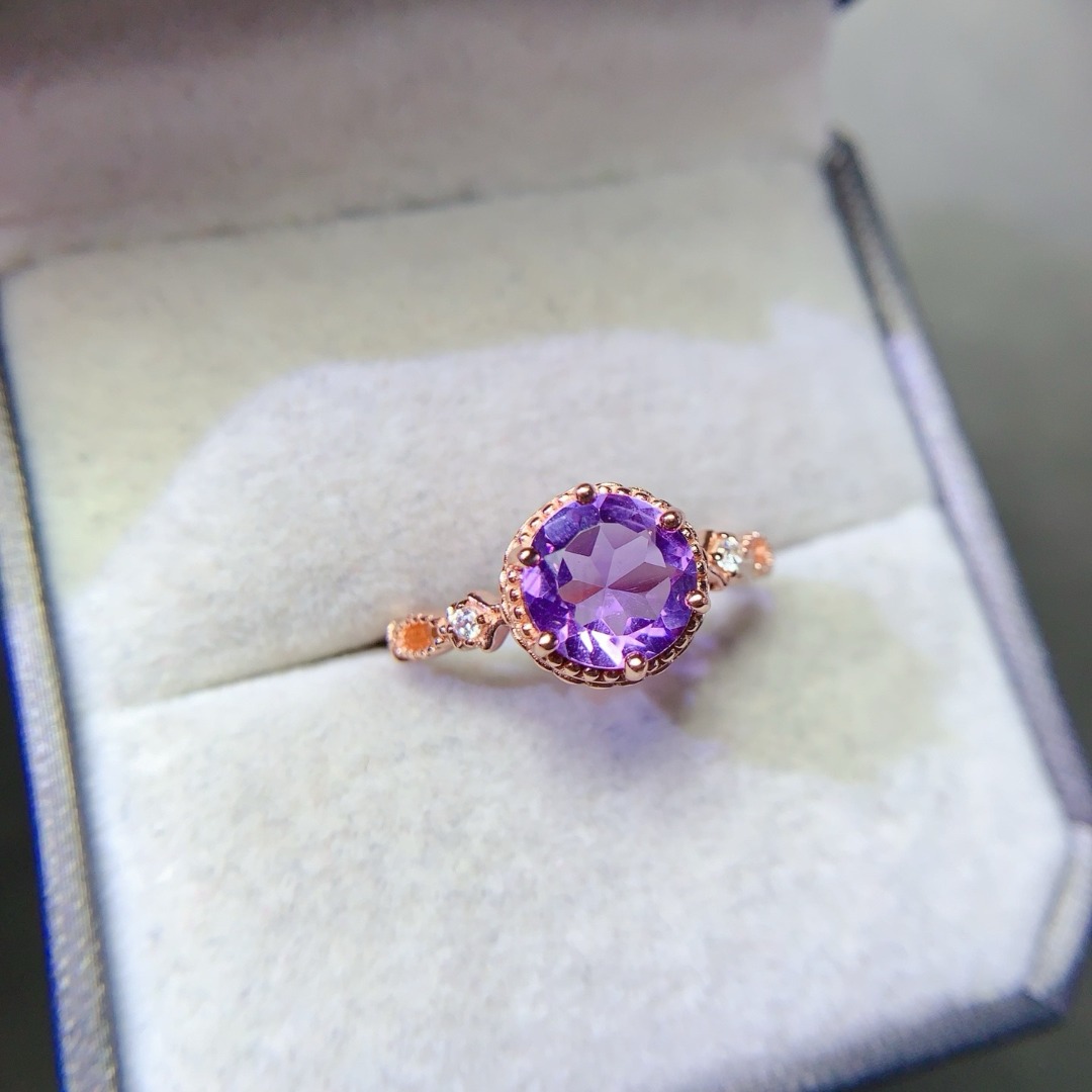 Dazzling Natural Amethyst Ring - Ethnic Wear Fashion Designer บทวิจารณ์และราคา