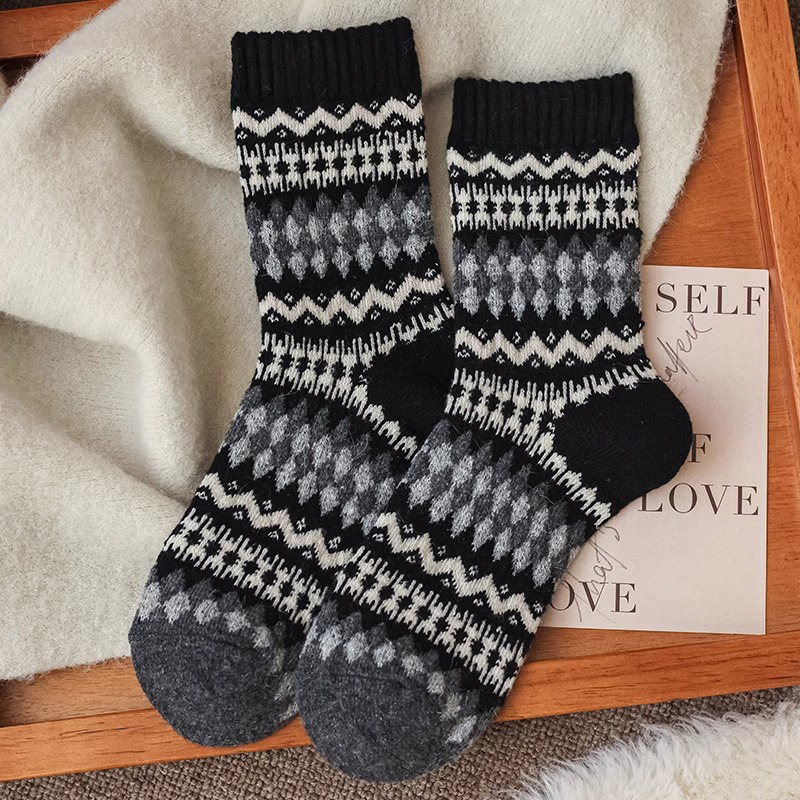1/5 Pairs of Autumn and Winter - Winter Ethnic Fashion For Women บทวิจารณ์และราคา