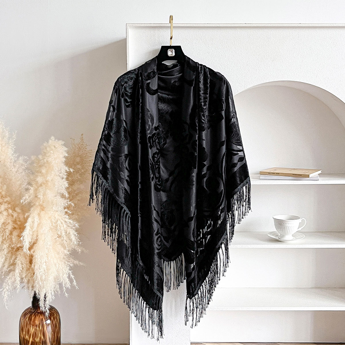 Retro Velvet Tassel Scarf Flor - Winter Ethnic Fashion For Women บทวิจารณ์และราคา