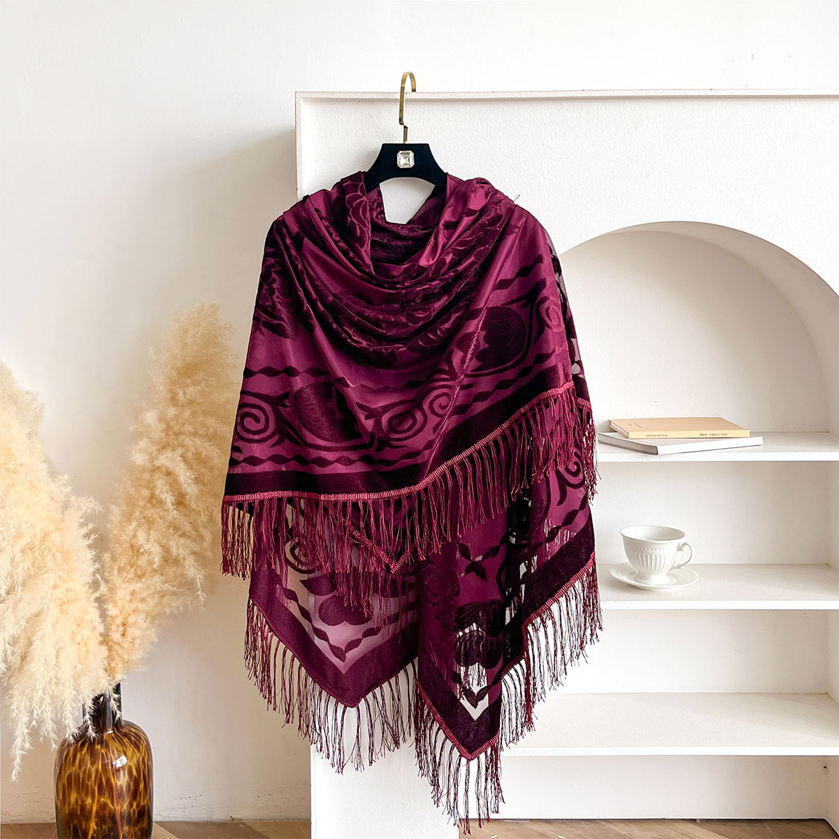Retro Velvet Tassel Scarf Flor - Winter Ethnic Fashion For Women บทวิจารณ์และราคา